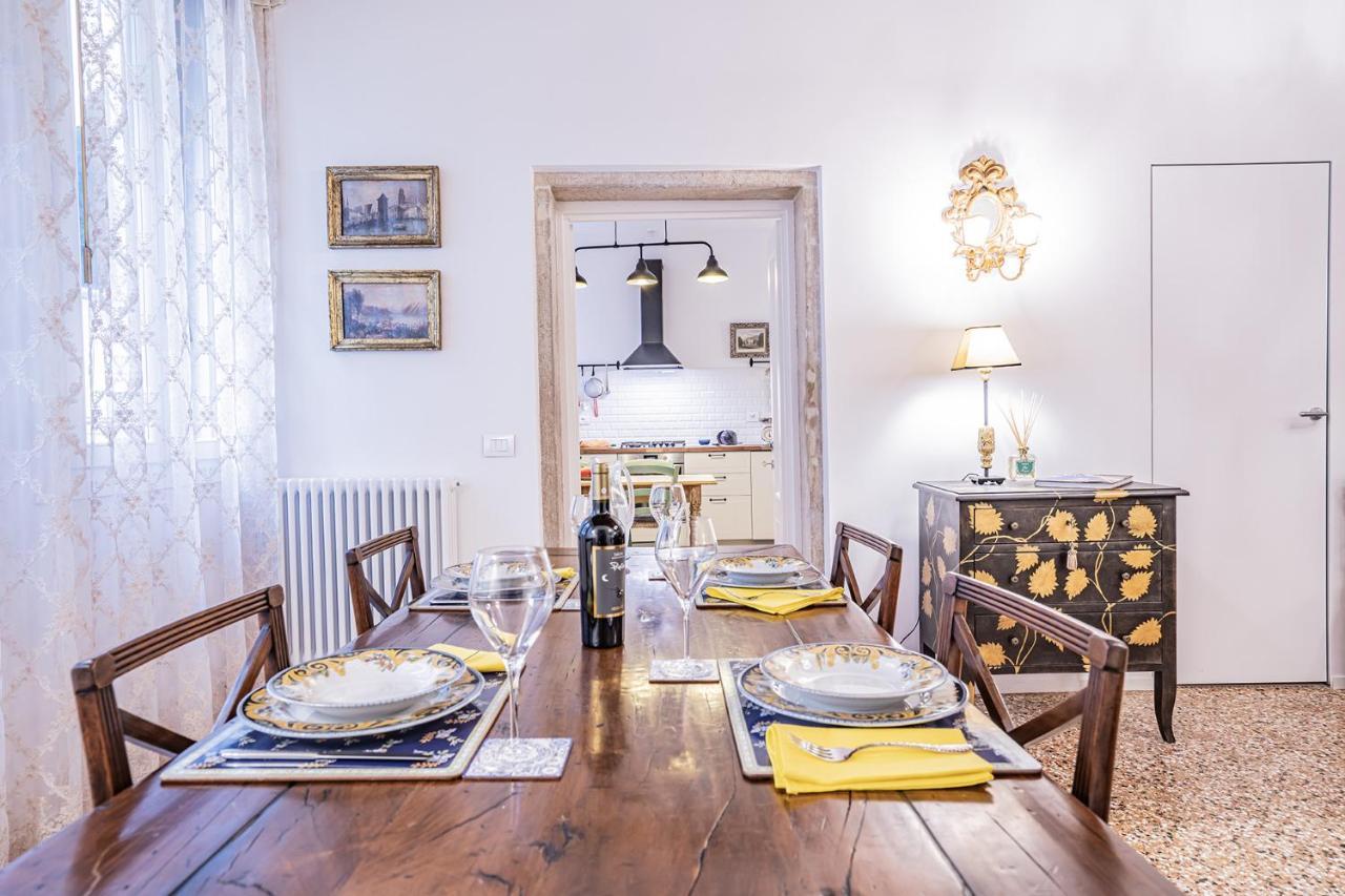 Ca' San Beneto Completely Refurbished In A Fabulously Central Area Venecia Exterior foto